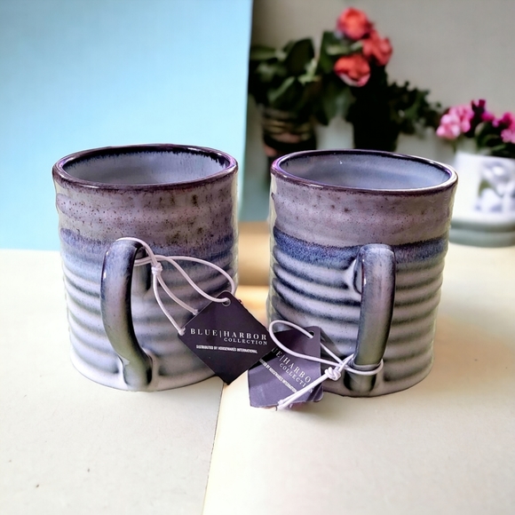 🆕️ Reactive Glaze Striped 18oz Mugs - NWT - Picture 1 of 8